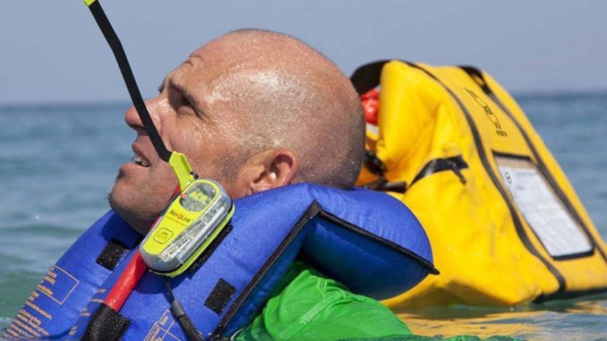 EPIRB vs PLB Understanding the Differences Vic Boating Licence Course